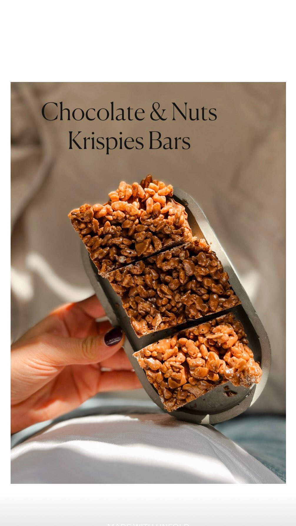 Chocolate Krispies Bars - Measurements 20×20 cm (8×8 inch) 

- Rice Krispies: 100 g (~ 4 cups)
- Pecans, chopped: 40 g (~⅓ cup)
- Almonds, chopped or slivered: 40 g (~⅓ cup)
- Chocolate (dark or milk): 240 g (8.5 oz → ~1⅓ cups chocolate chips)

Send it to a friend who’s missing those childhood bars🥰

#myitalianflavors #italianfoodblogger #tasteofhome